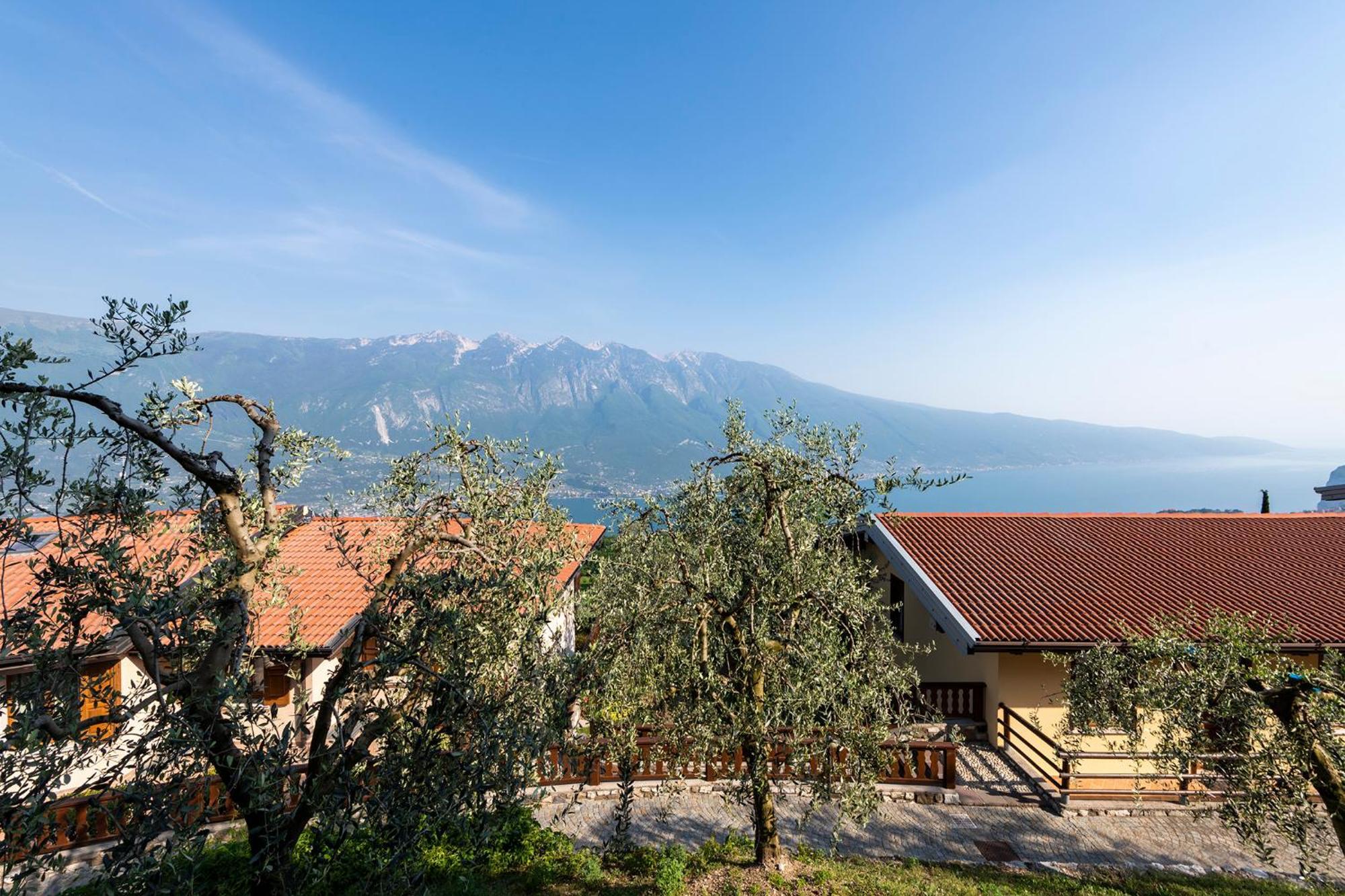 Hotel Pineta Campi Tremosine Exterior photo